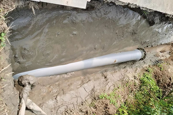 自来水管施工